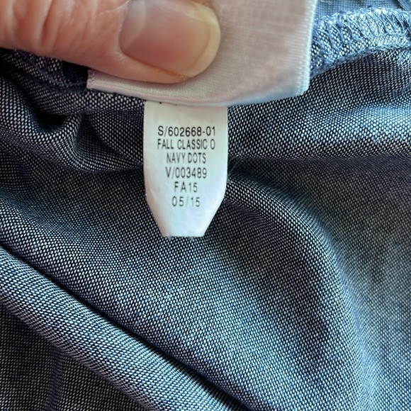 Old Navy Classic Denim Color White Dots Long Sleeve Button-down Size XL Pocket - Picture 12 of 12